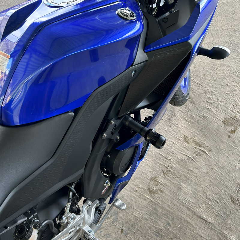 Kit Suporte + Slider - Yamaha YZF R15 | Slider de Balança Nylon de Brinde